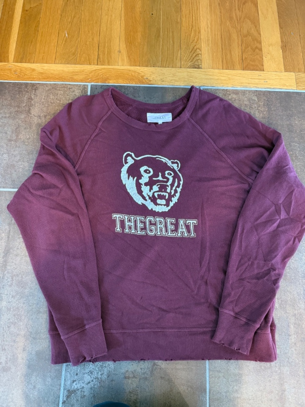 THE GREAT. Mulberry The College Sweatshirt with Bear